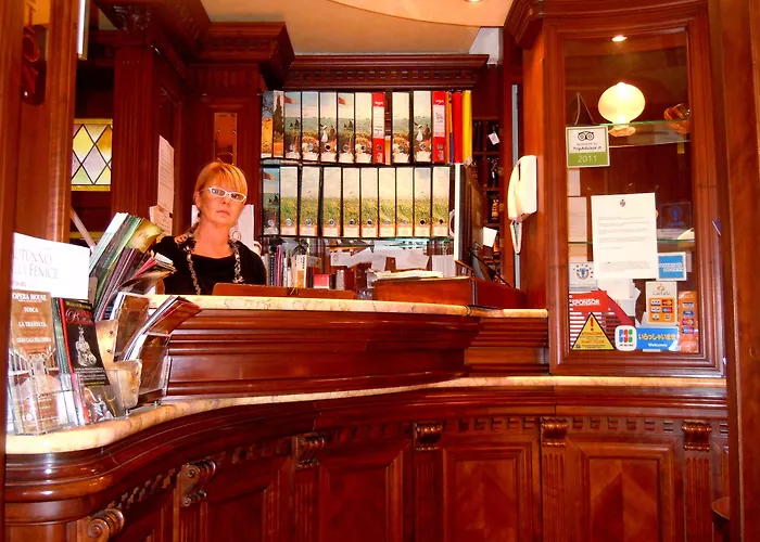 Hotel Lux Venise